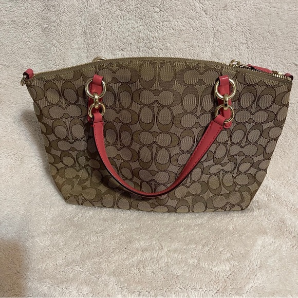 Coach purse - Picture 2 of 7
